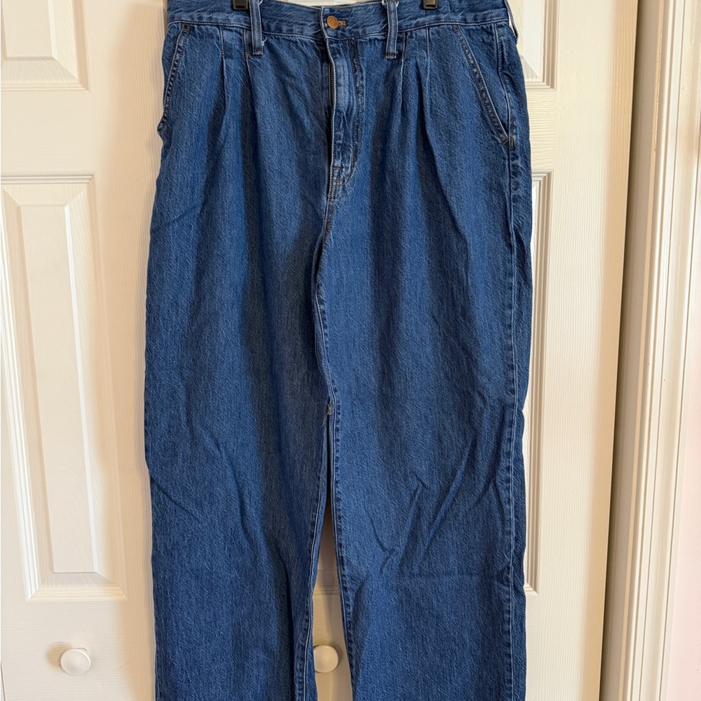 Madewell Straight Leg Blue Jeans - Picture 2 of 4